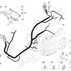 Diagrama de cableado de Piaggio Liberty 125, mostrando la ubicación de los fusibles y otros componentes eléctricos.